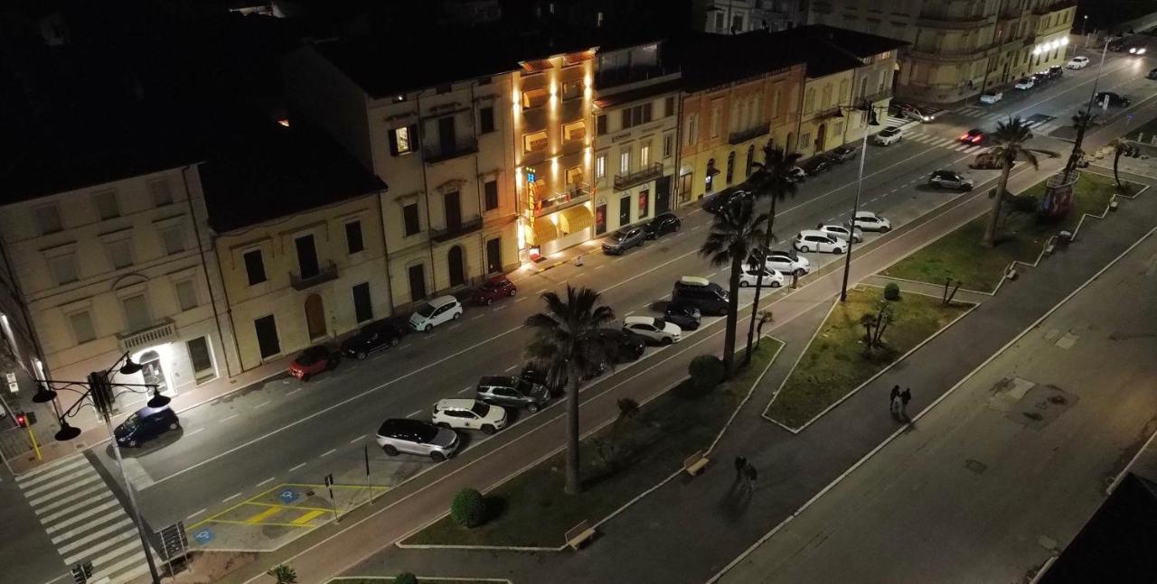 Hotel Pardini Viareggio Exterior photo